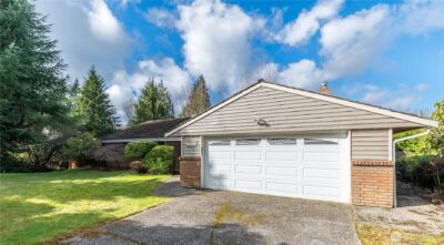 4717 149th Avenue SE, Bellevue, WA 98006 - Photo 2