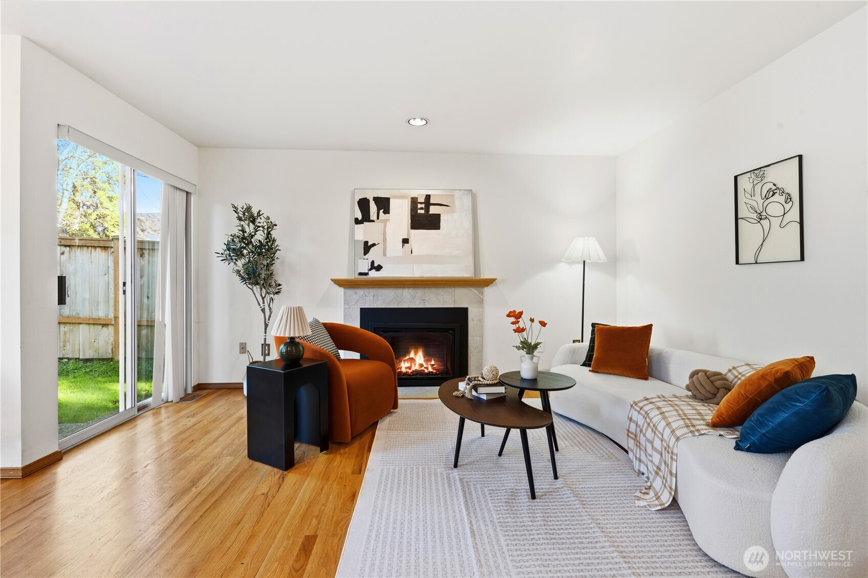 13010 NE 103rd Place , Kirkland, WA 98033