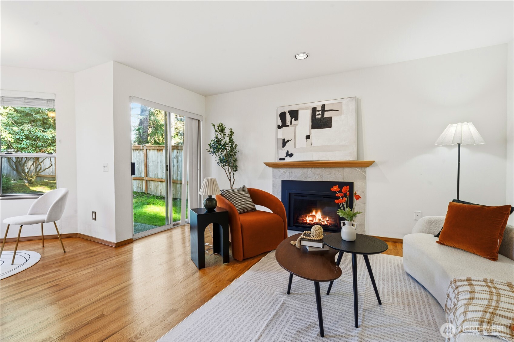 13010 NE 103rd Place , Kirkland, WA 98033