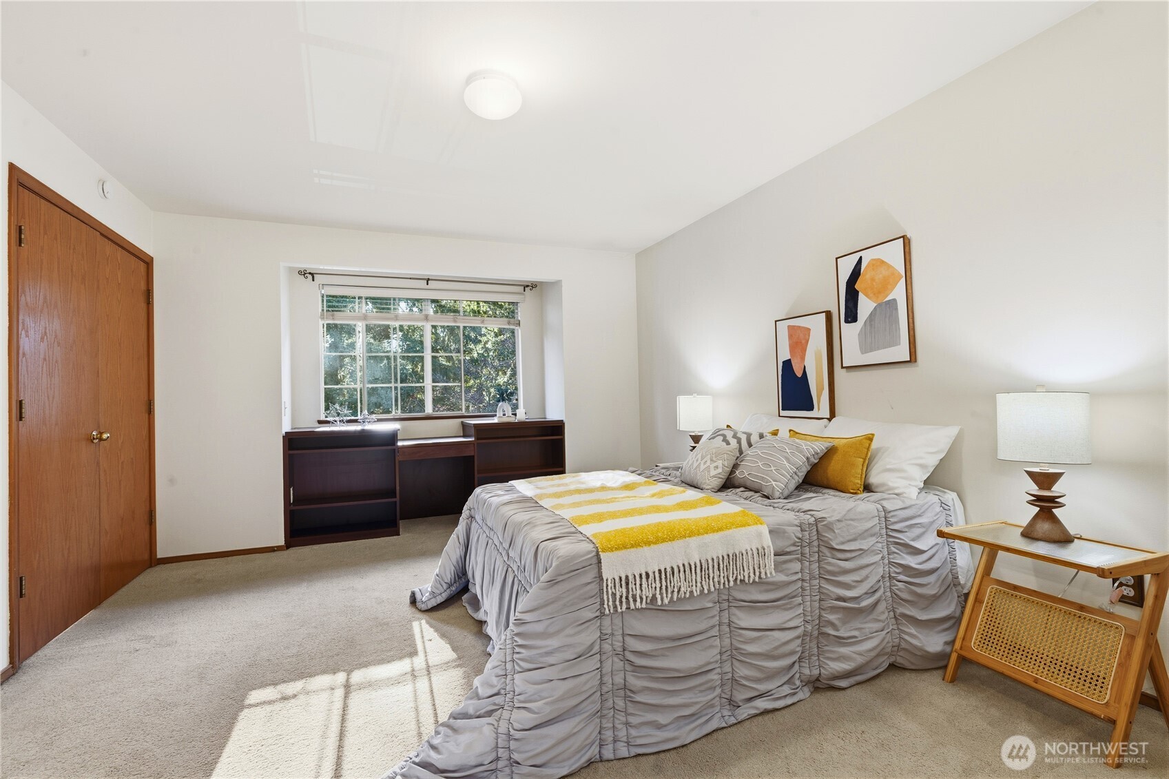 13010 NE 103rd Place , Kirkland, WA 98033