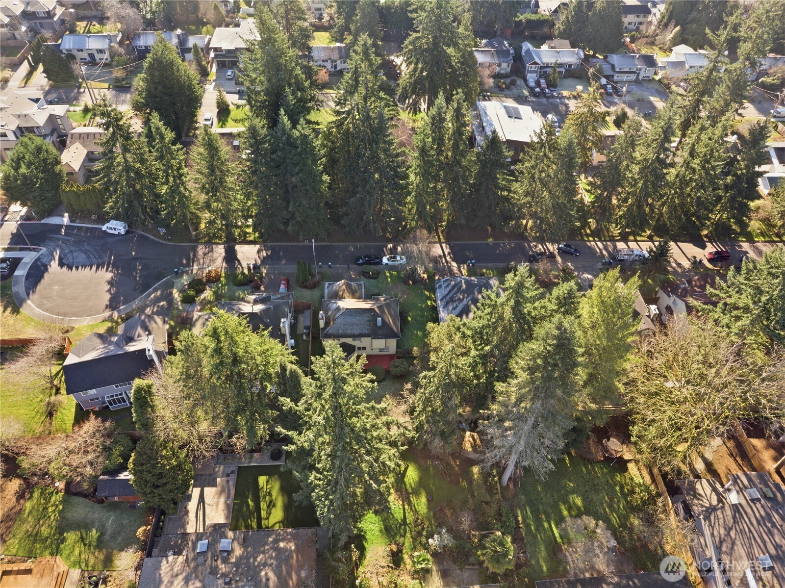 13010 NE 103rd Place , Kirkland, WA 98033