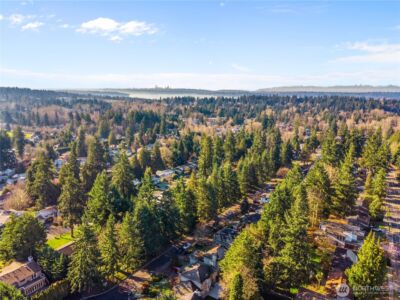 13010 NE 103rd Place , Kirkland, WA 98033 - Photo 32