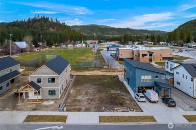 648 Central , Leavenworth, WA 98826 - Photo 3