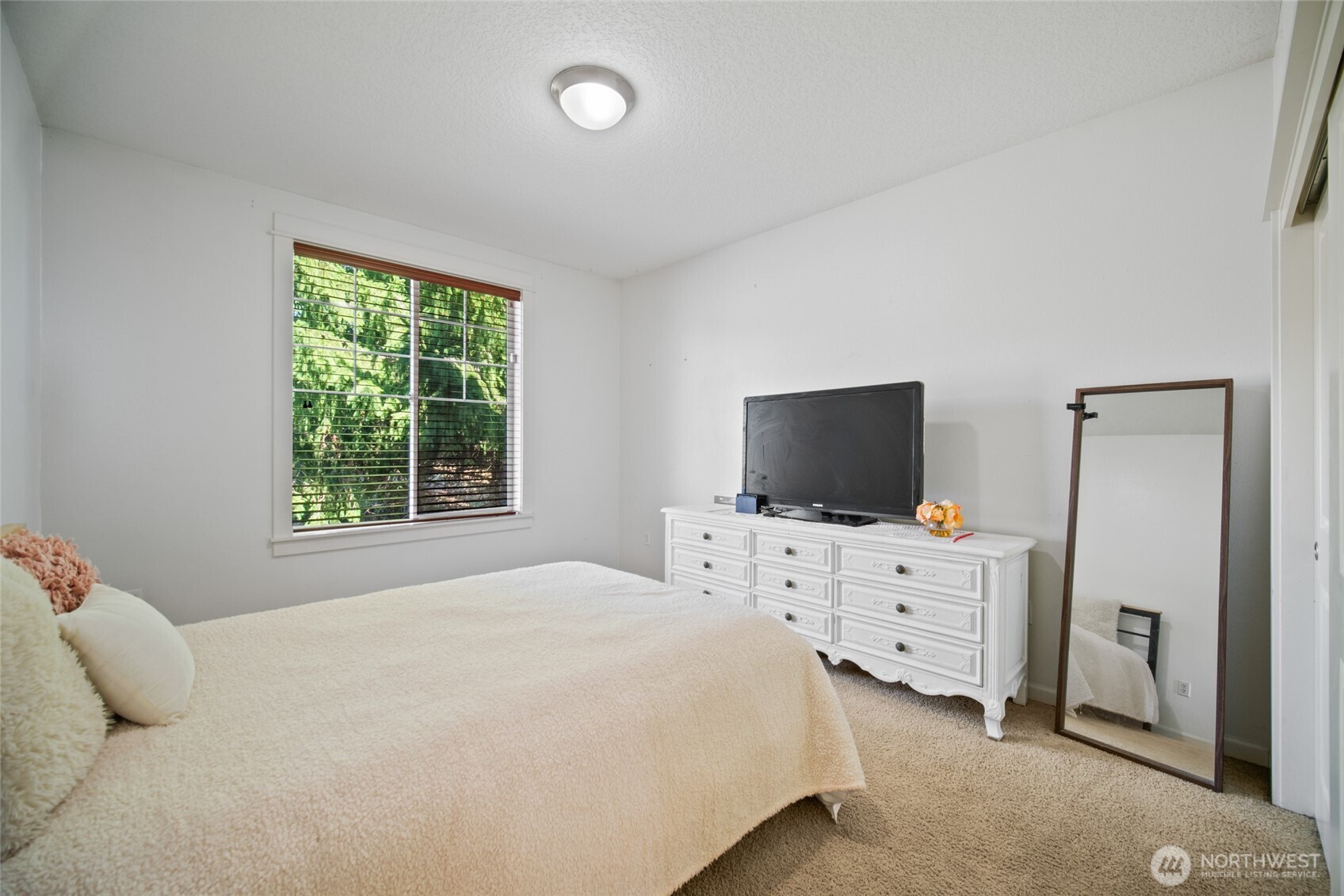 172 Blackjack Drive , Kalama, WA 98625