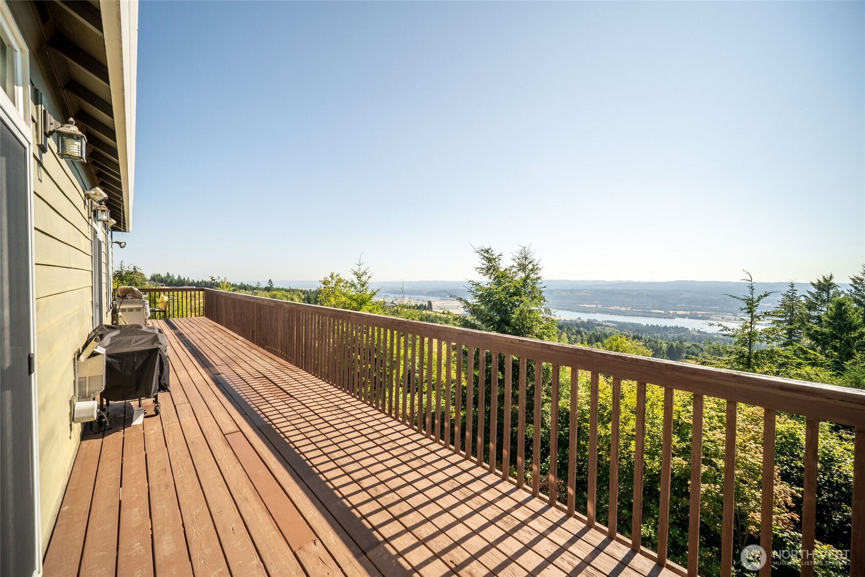 172 Blackjack Drive , Kalama, WA 98625