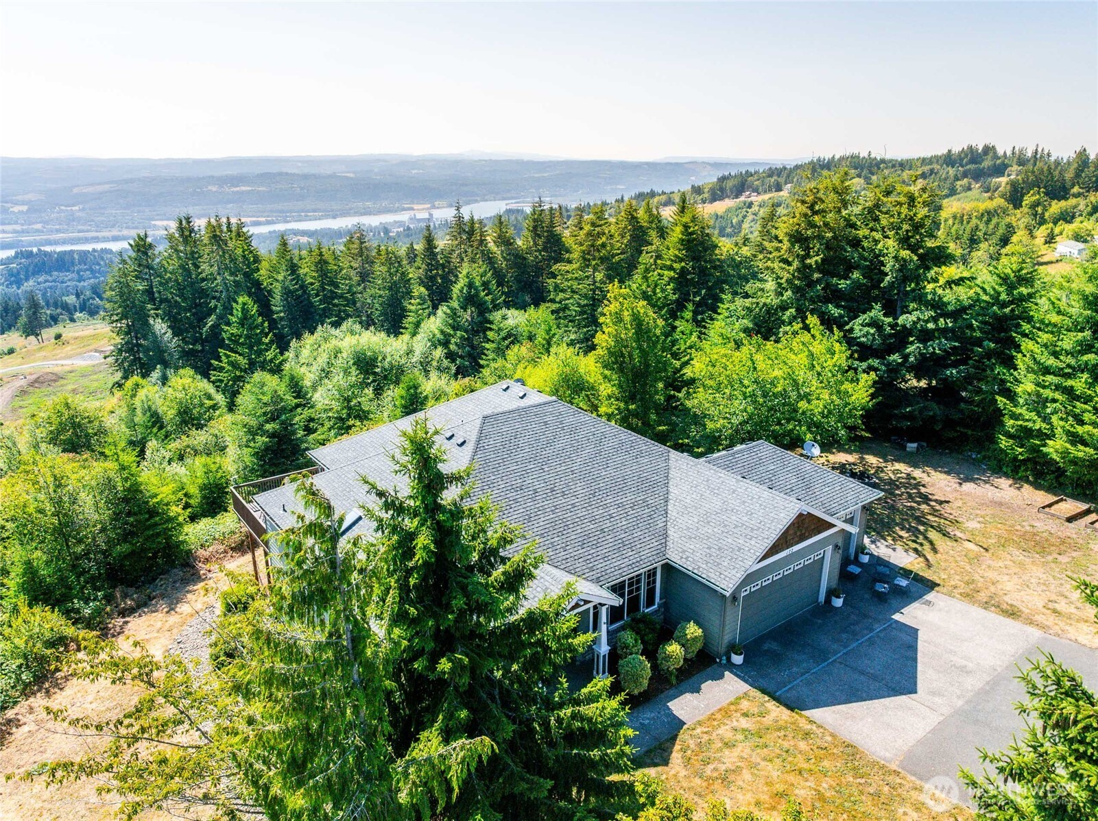 172 Blackjack Drive , Kalama, WA 98625