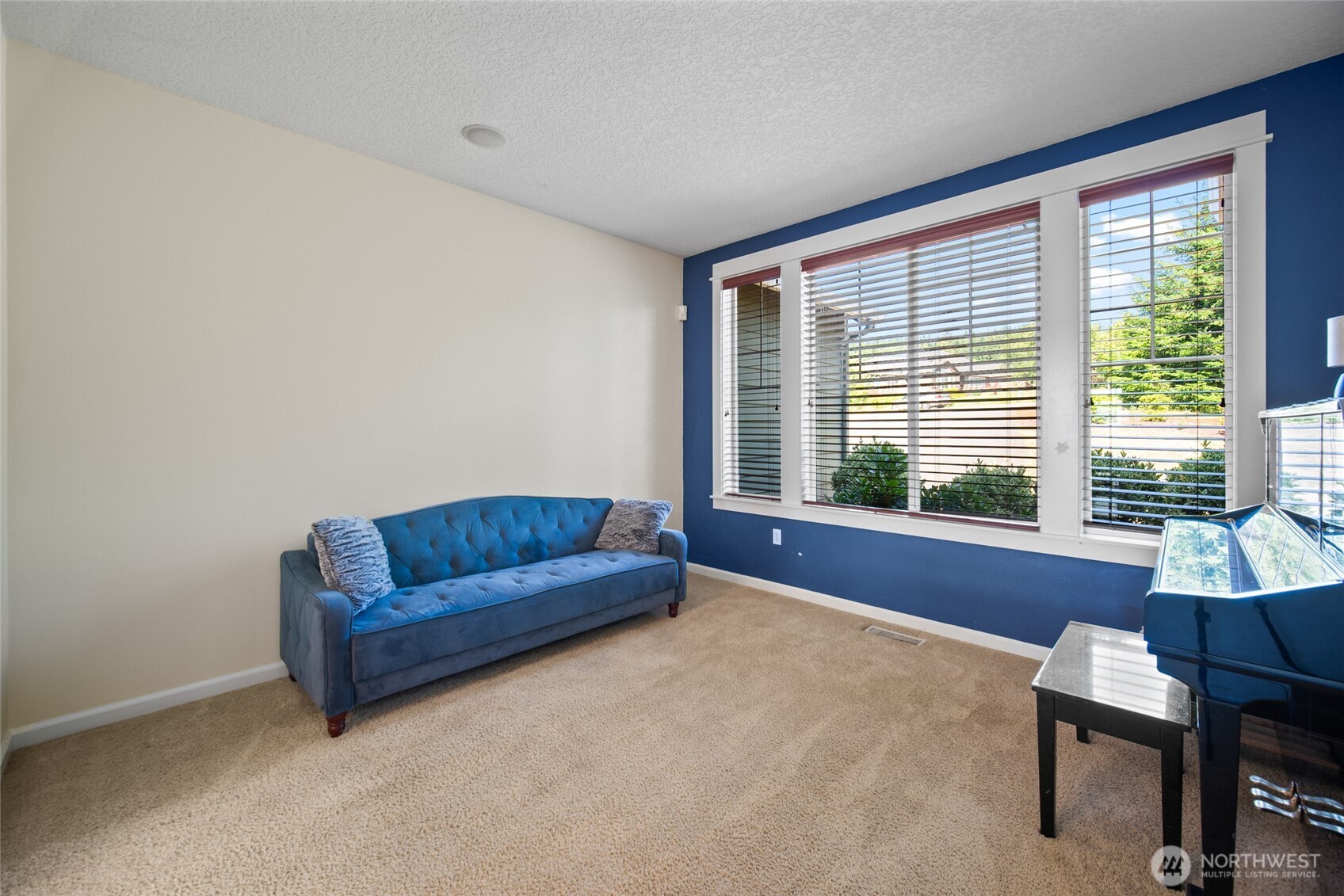 172 Blackjack Drive , Kalama, WA 98625