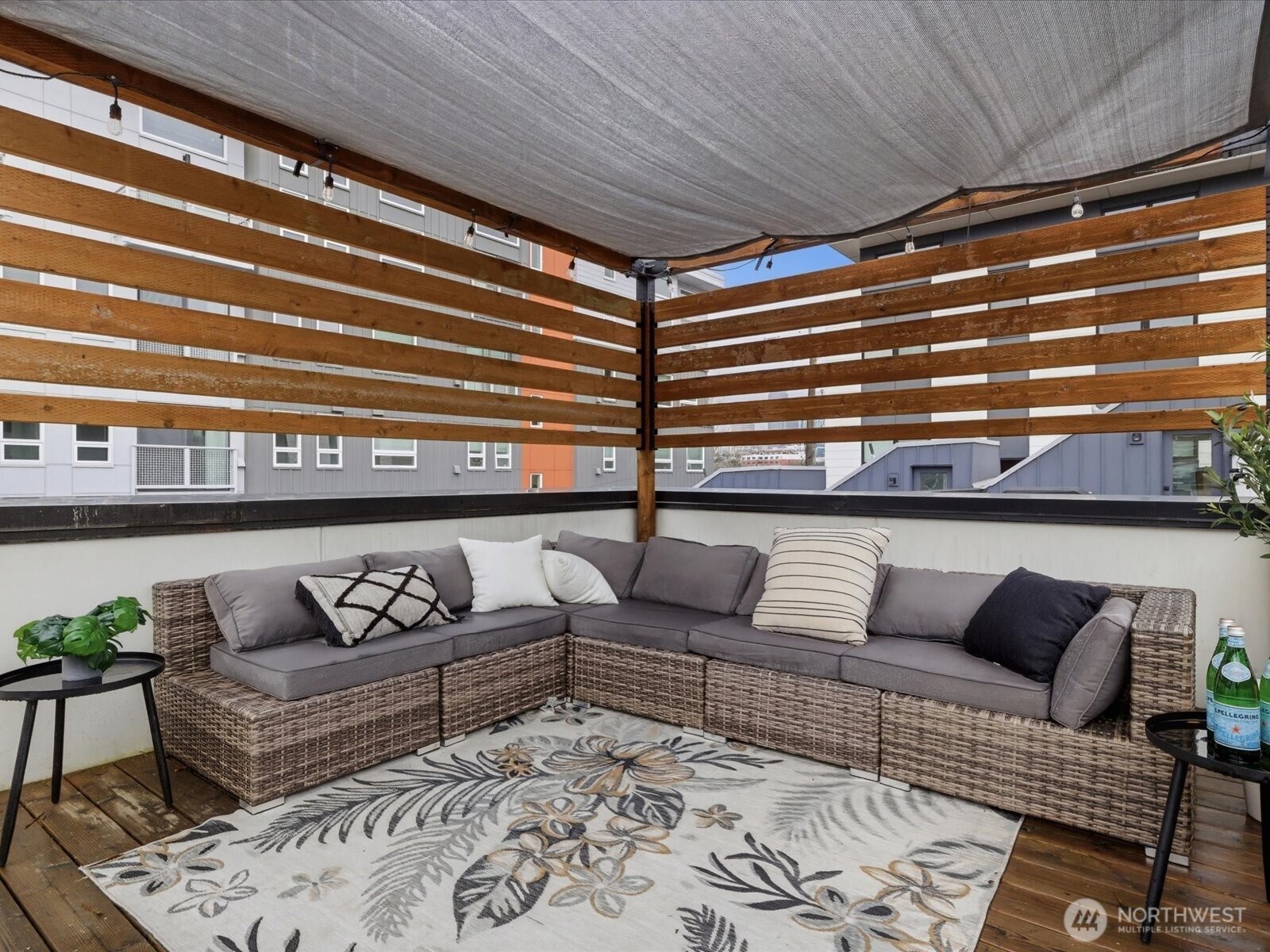 909 Hiawatha Place S #C, Seattle, WA 98144