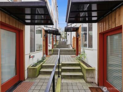 909 Hiawatha Place S #C, Seattle, WA 98144 - Photo 25