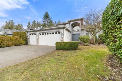 25022 235th Court SE, Maple Valley, WA 98038 - Photo 2