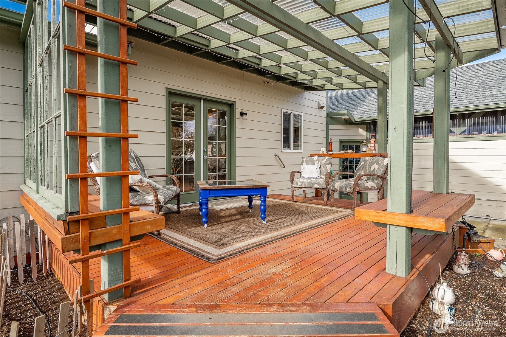 7454 Sole Drive , Blaine, WA 98230