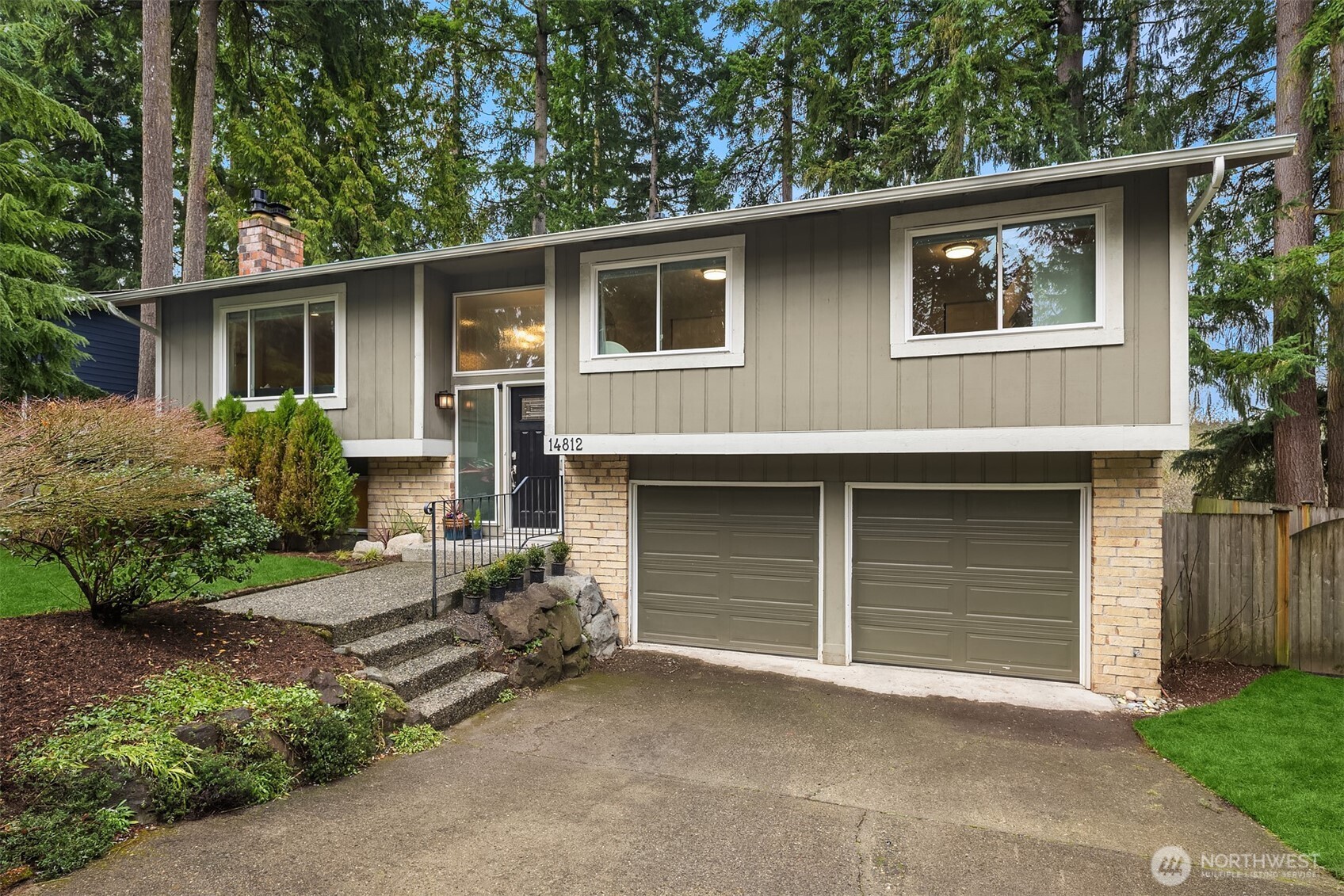 14812 107th Avenue NE, Bothell, WA 98011