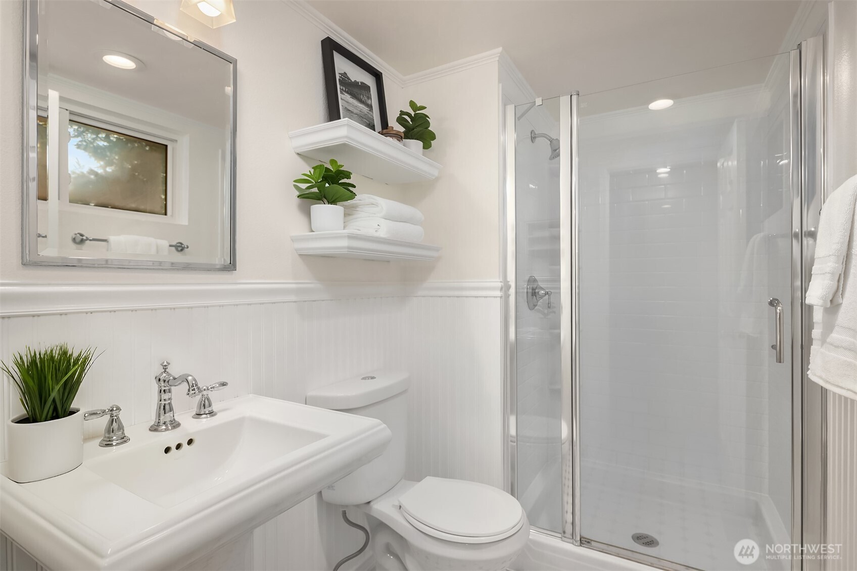 14812 107th Avenue NE, Bothell, WA 98011