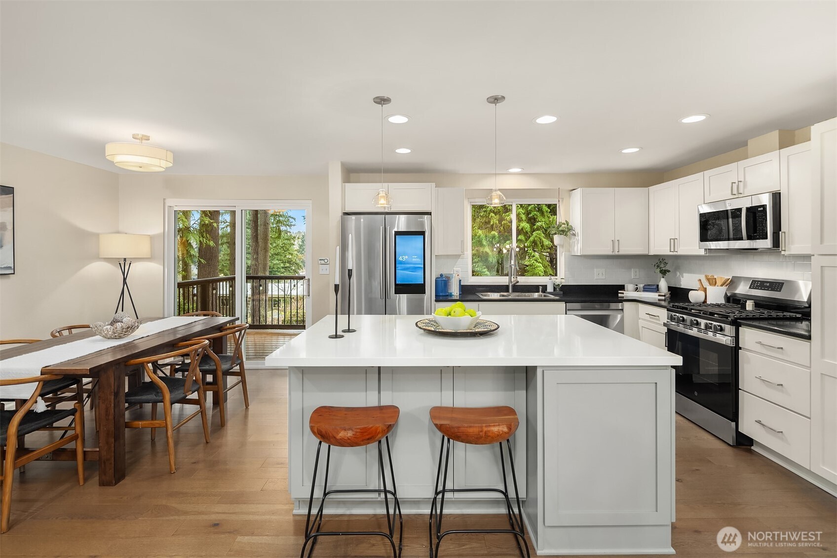 14812 107th Avenue NE, Bothell, WA 98011