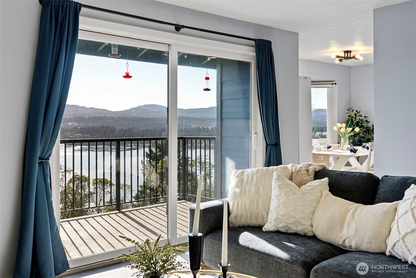 3330 Narrows View Lane NE #201, Bremerton, WA 98310