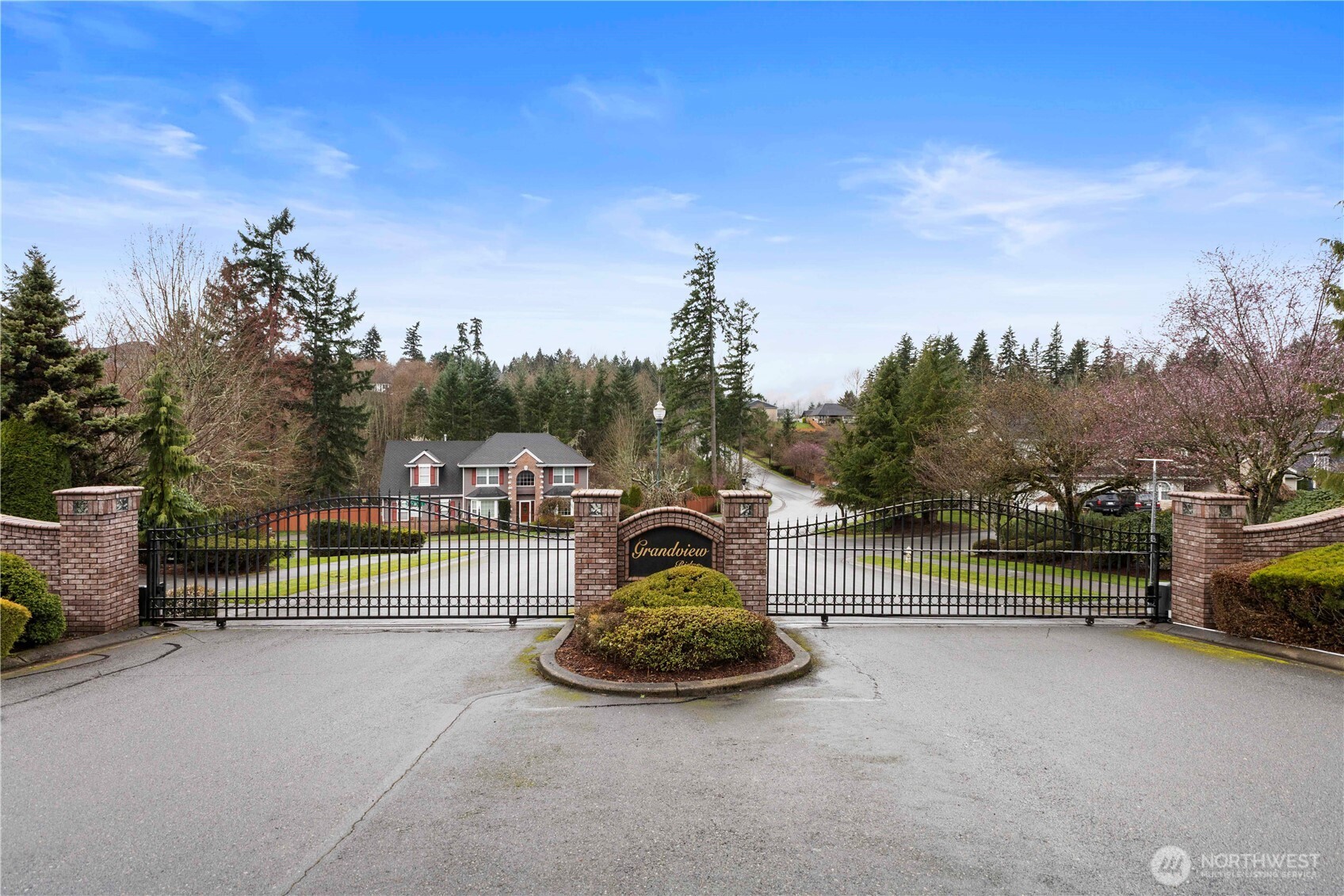 17112 25th Street Ct E, Lake Tapps, WA 98391