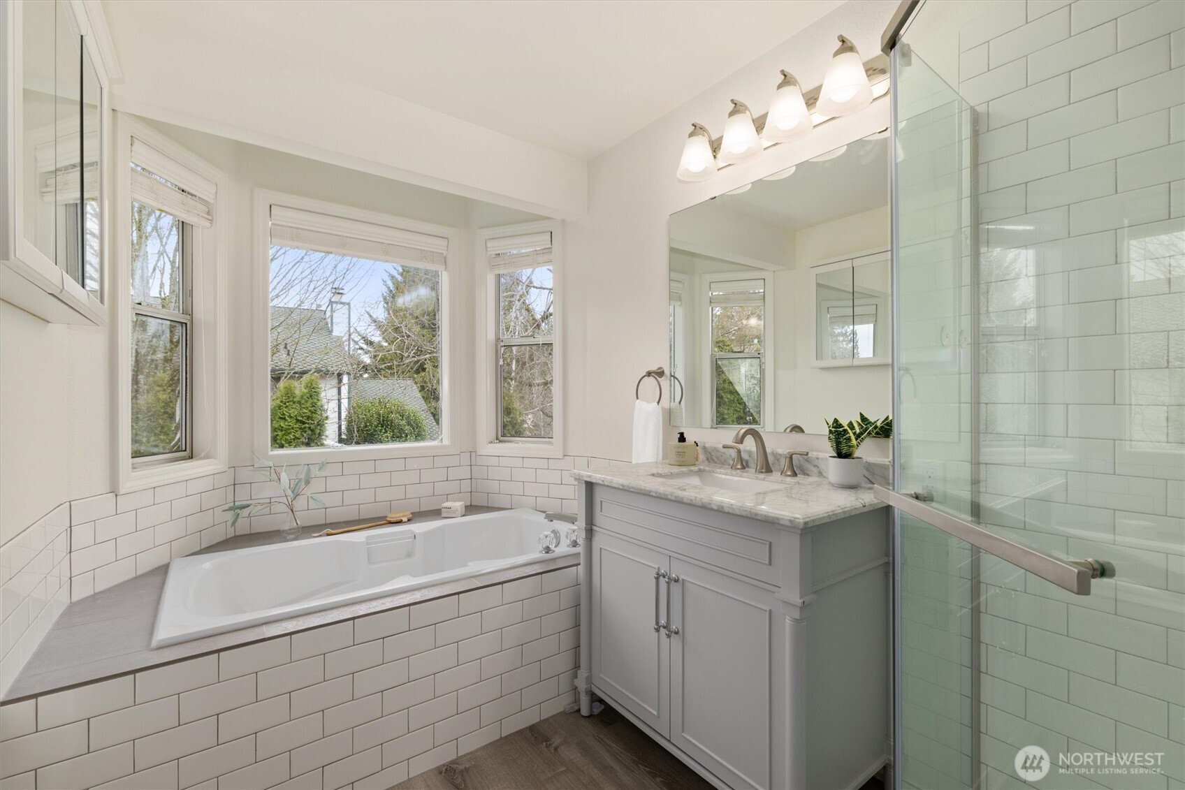 10301 SE 190th Place , Renton, WA 98055