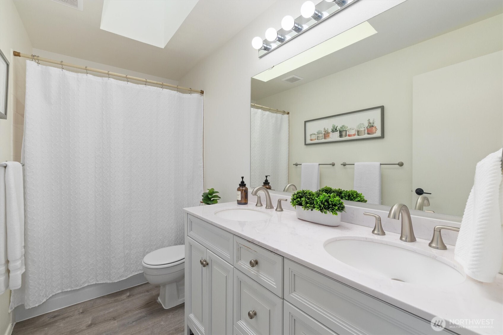 10301 SE 190th Place , Renton, WA 98055