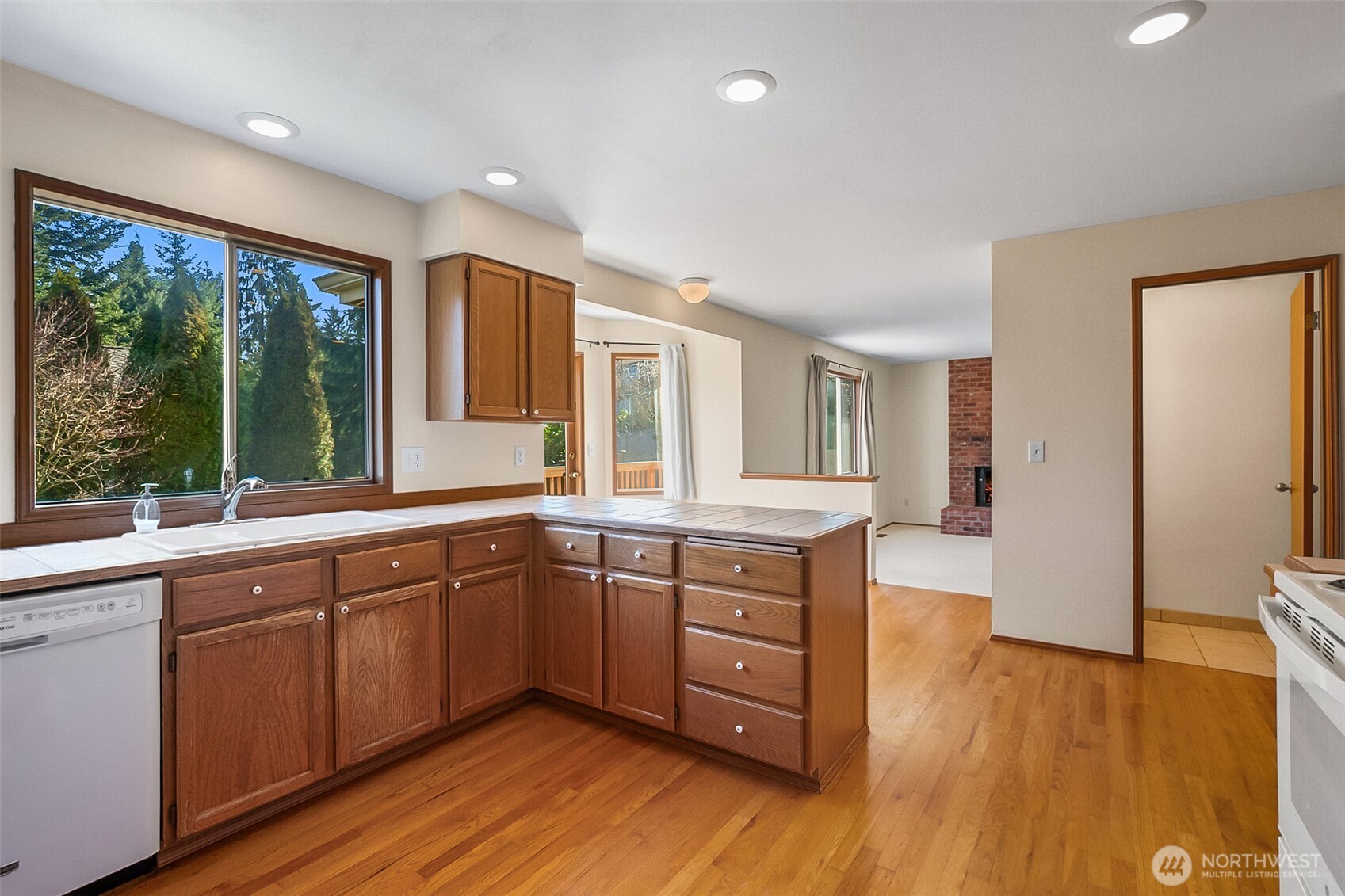 14009 68th Avenue SE, Snohomish, WA 98296