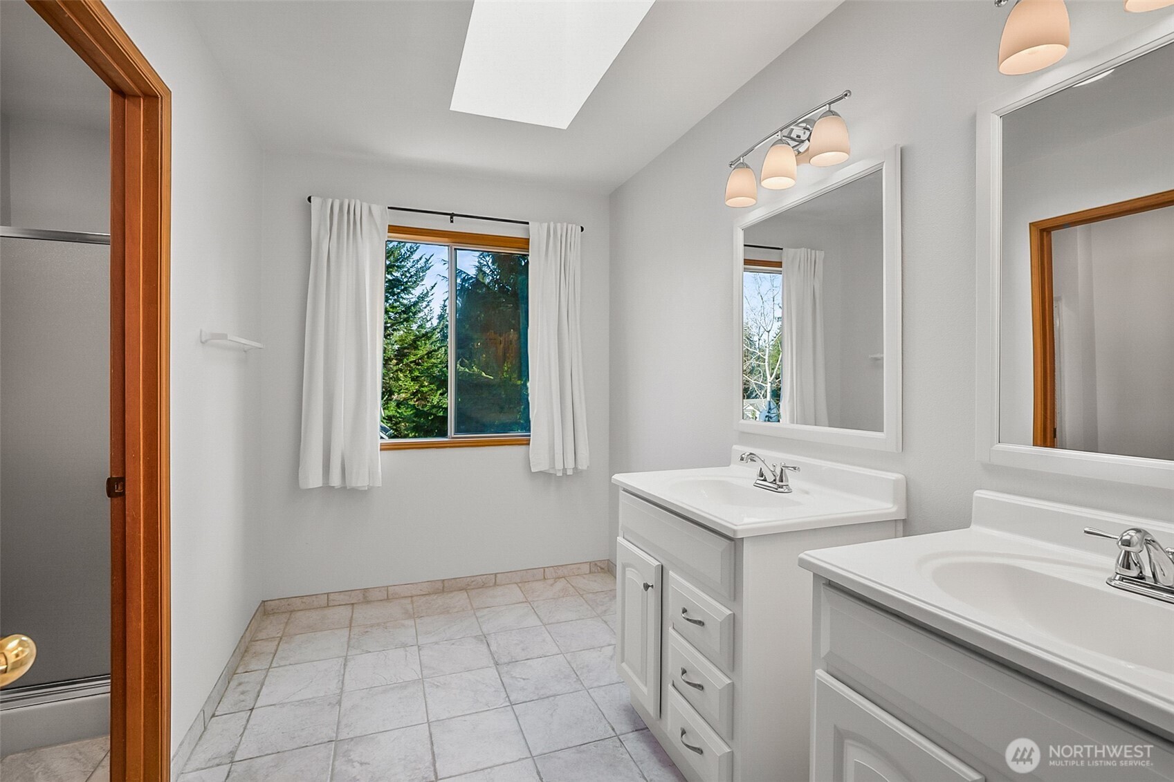 14009 68th Avenue SE, Snohomish, WA 98296