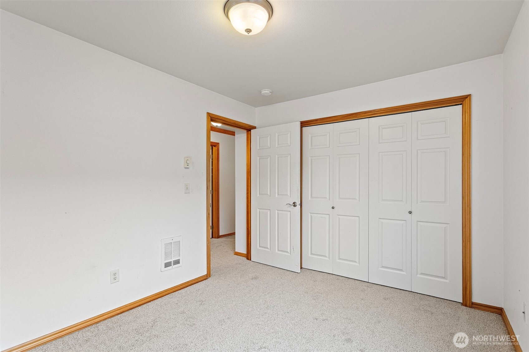 238 Prince Ave #102, Bellingham, WA 98226