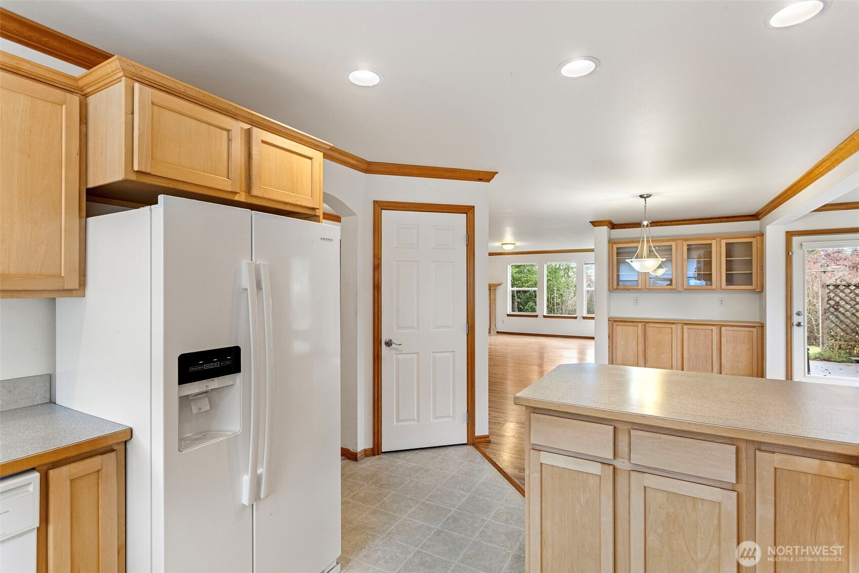 238 Prince Ave #102, Bellingham, WA 98226