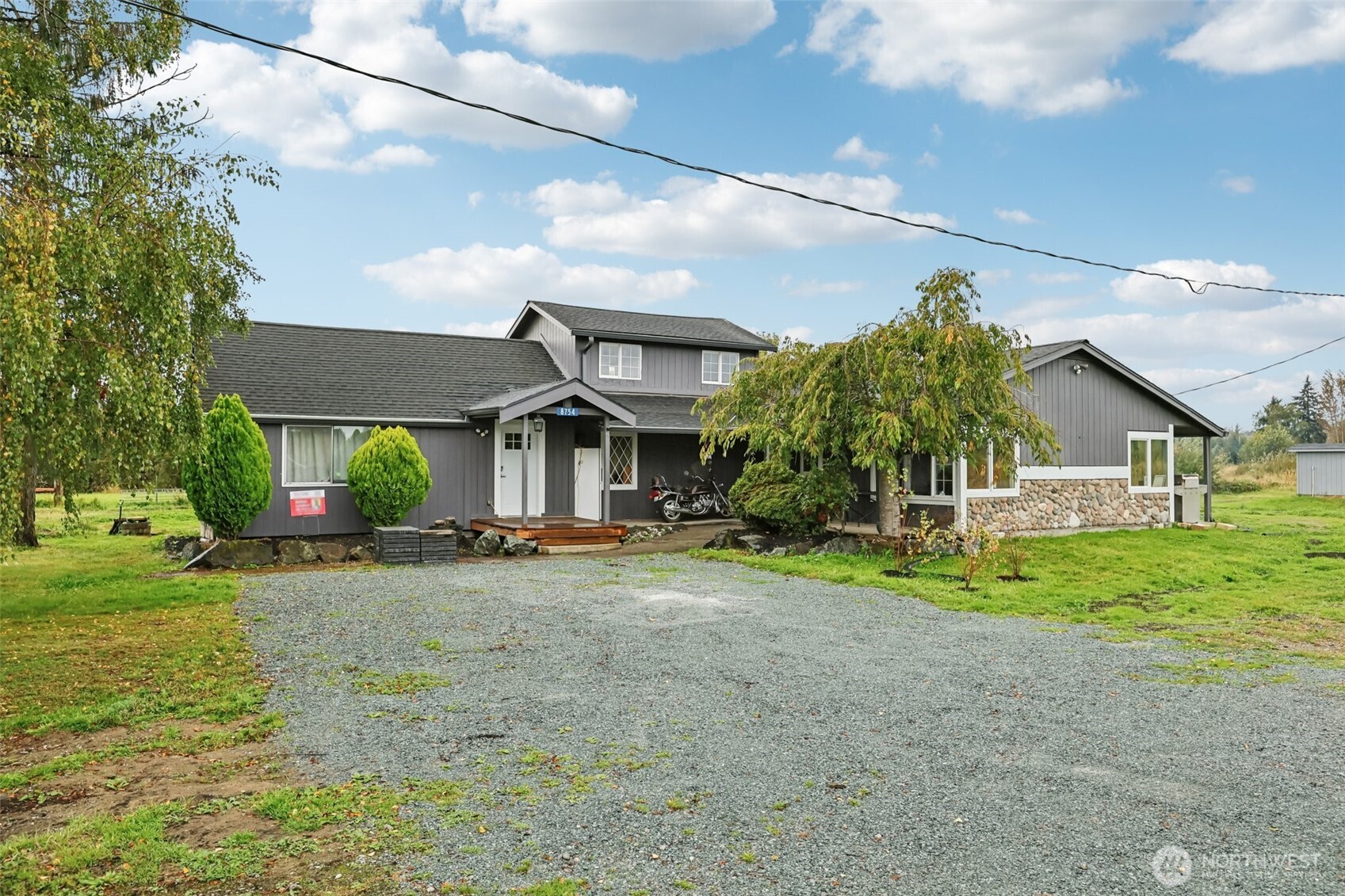 8754 Peavey Road , Sedro Woolley, WA 98284