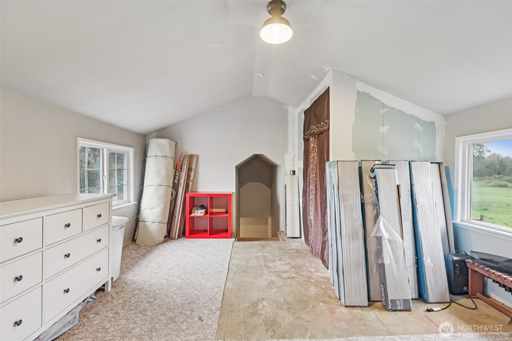 8754 Peavey Road , Sedro Woolley, WA 98284