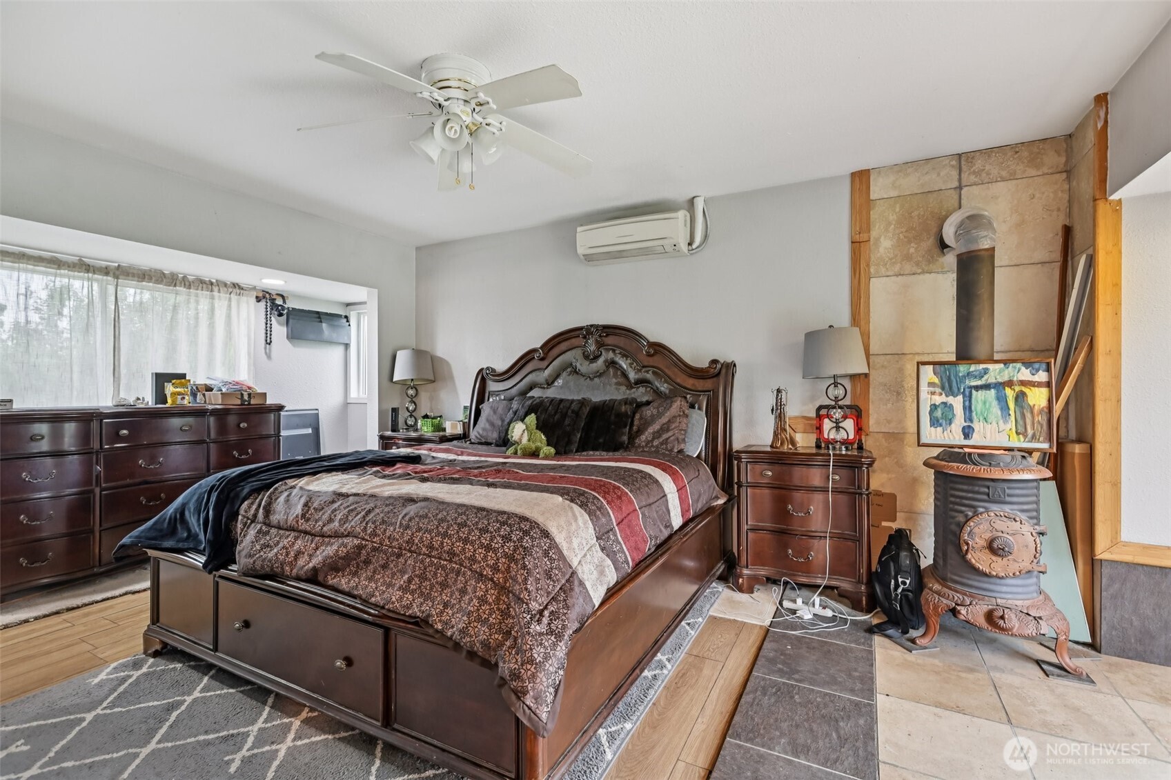 8754 Peavey Road , Sedro Woolley, WA 98284