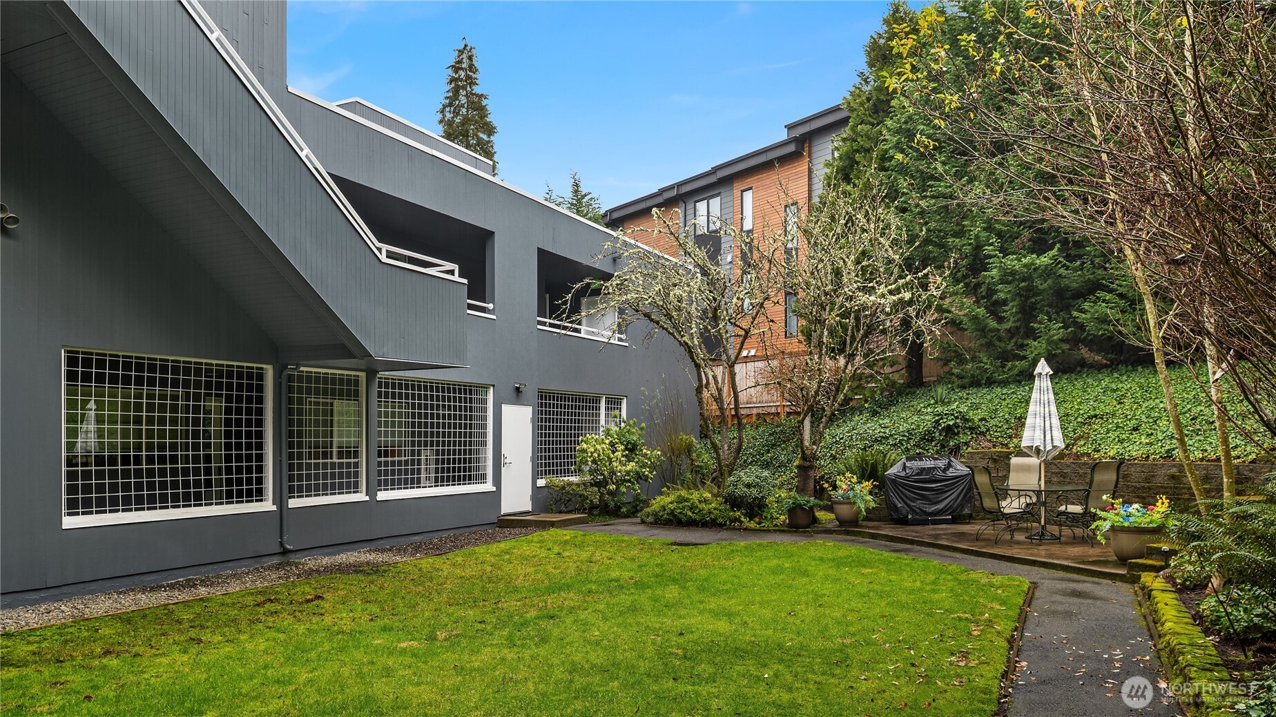 555 Kirkland Way #205, Kirkland, WA 98033