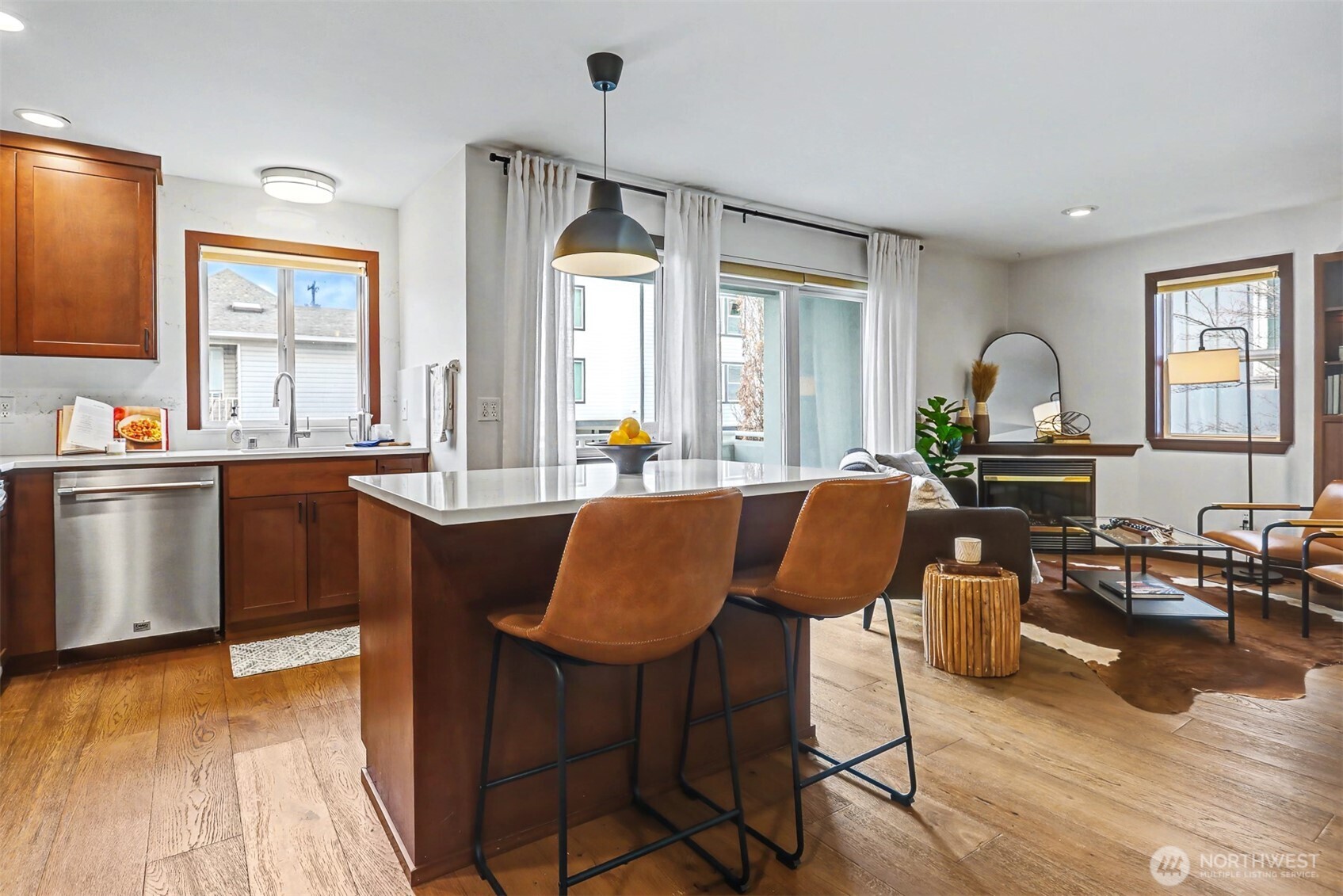 2422 NW 58th Street #202, Seattle, WA 98107