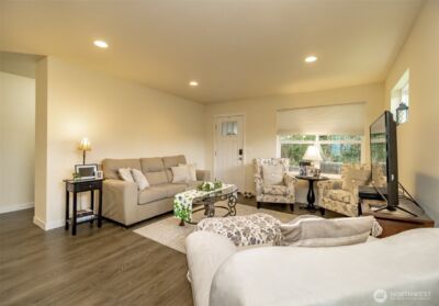 361 10th Avenue N, Algona, WA 98001 - Photo 5