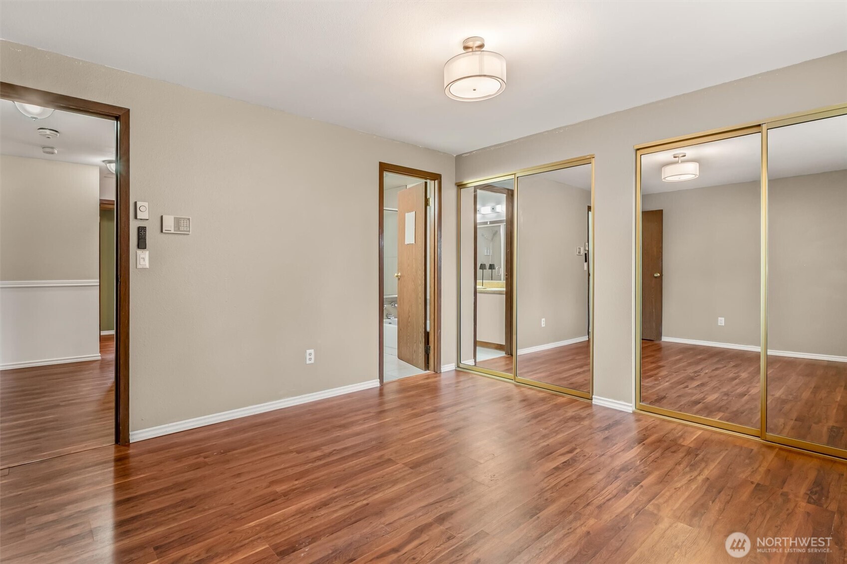 2611 NE 23rd Place , Renton, WA 98056