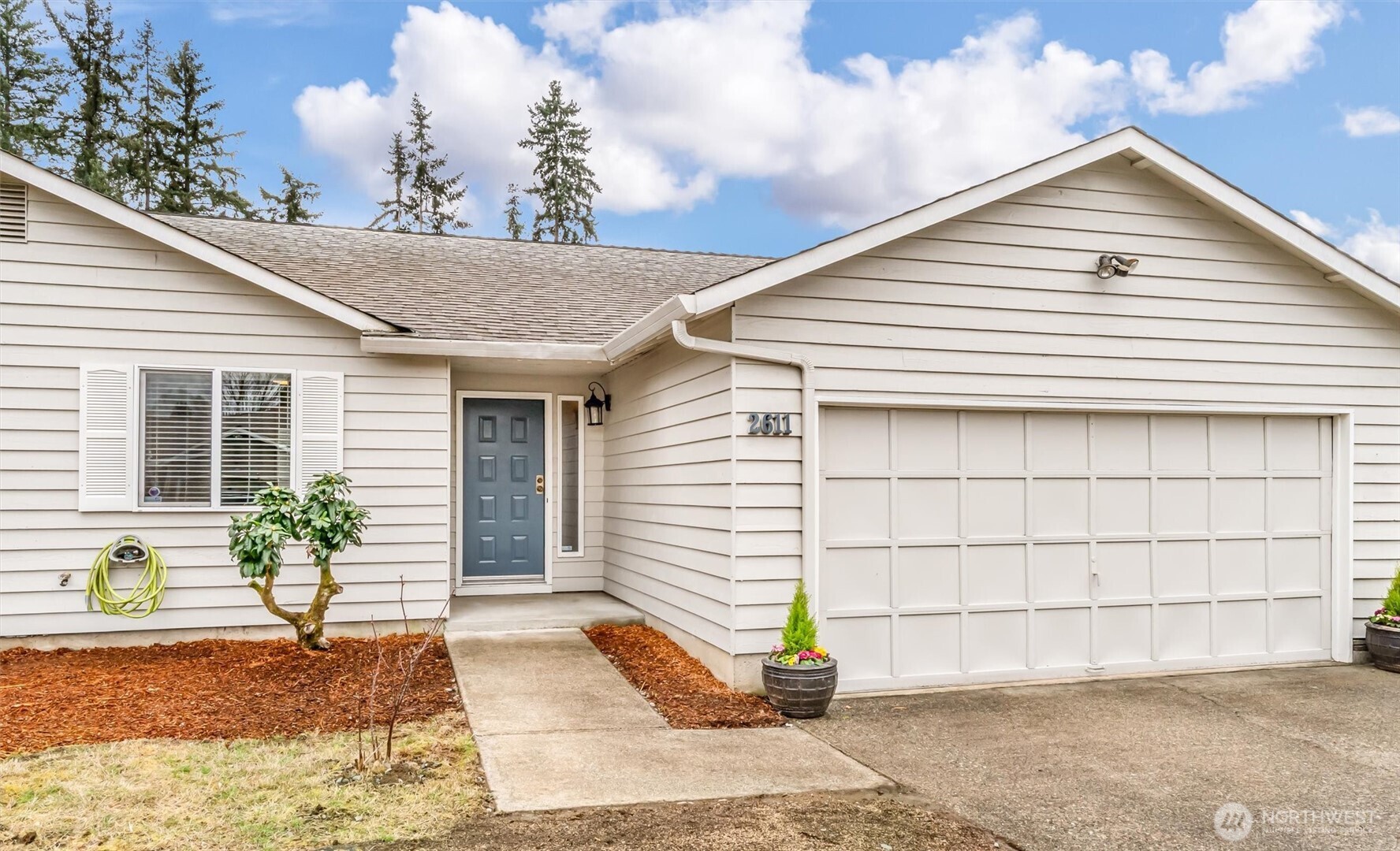 2611 NE 23rd Place , Renton, WA 98056