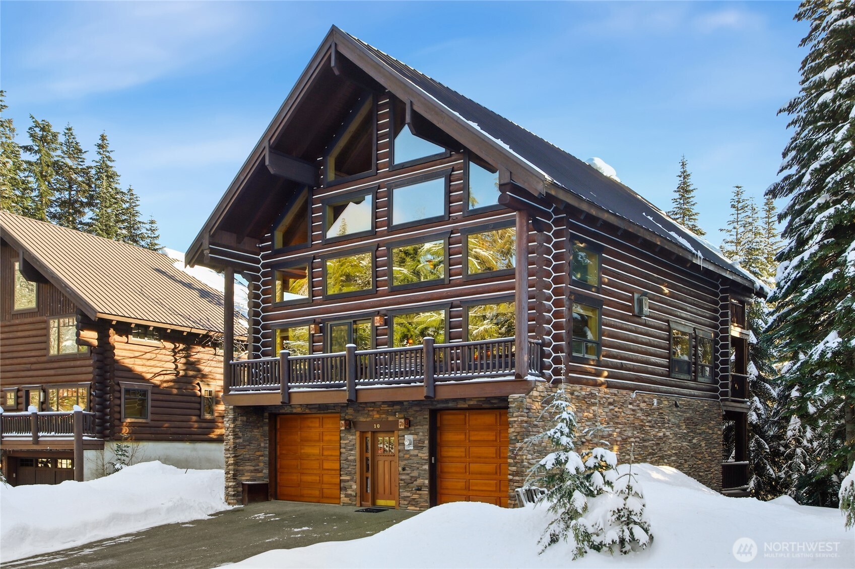 10 Summit Way , Snoqualmie Pass, WA 98068