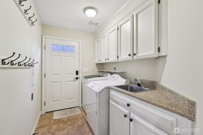 10331 NE 19th Place , Bellevue, WA 98004 - Photo 18