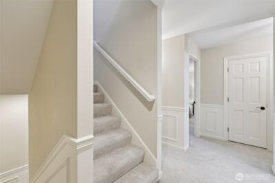 10331 NE 19th Place , Bellevue, WA 98004 - Photo 20