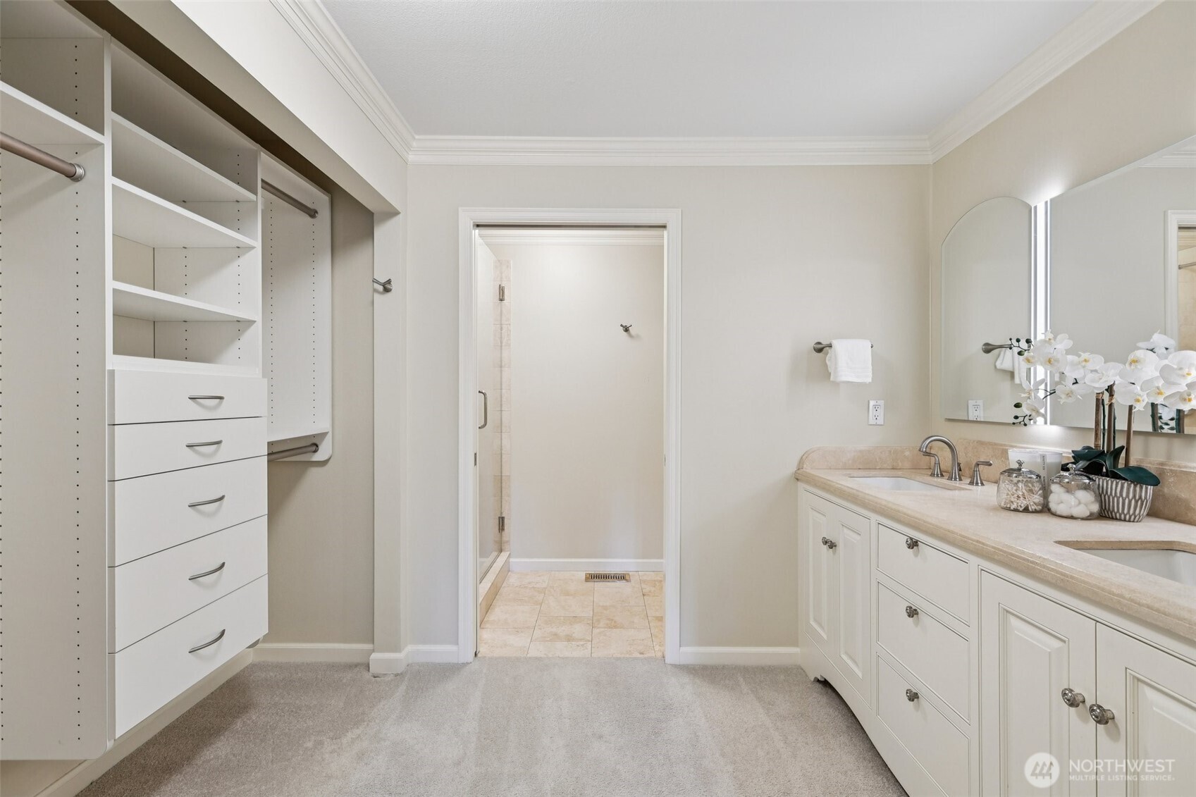 10331 NE 19th Place , Bellevue, WA 98004