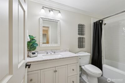 10331 NE 19th Place , Bellevue, WA 98004 - Photo 28