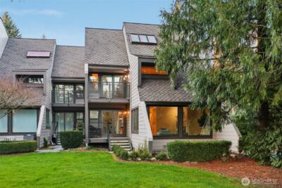 10331 NE 19th Place , Bellevue, WA 98004 - Photo 40