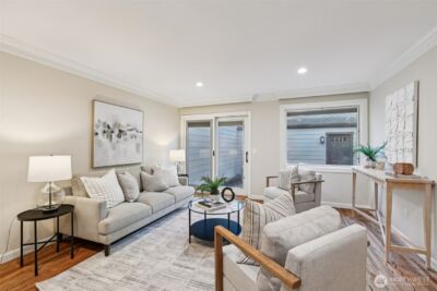 10331 NE 19th Place , Bellevue, WA 98004 - Photo 4