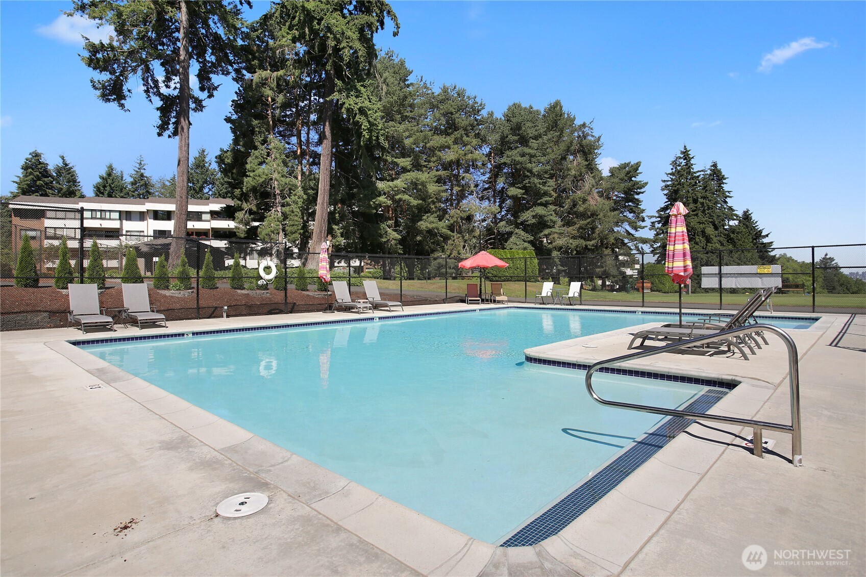 10643 Glen Acres Drive S #10643, Seattle, WA 98168