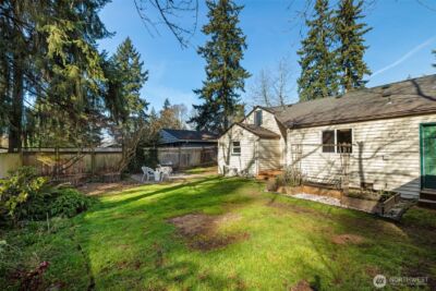 1815 N 137th Street , Seattle, WA 98133 - Photo 23