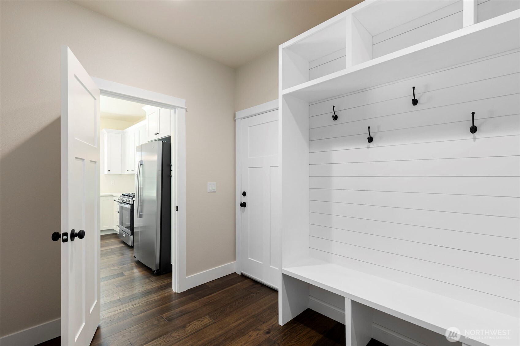 36671 Tamarack Drive NE, Hansville, WA 98340