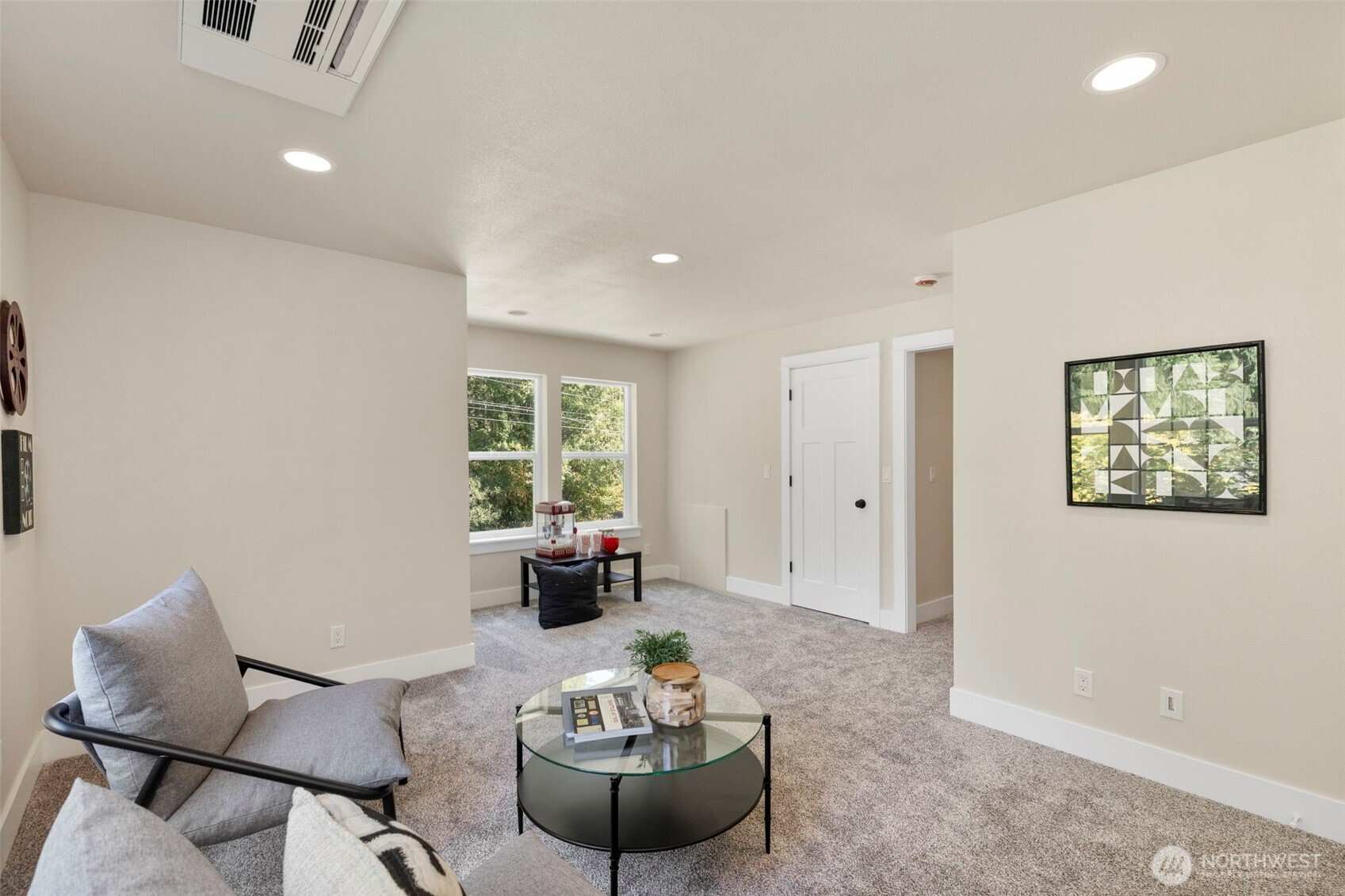 36671 Tamarack Drive NE, Hansville, WA 98340