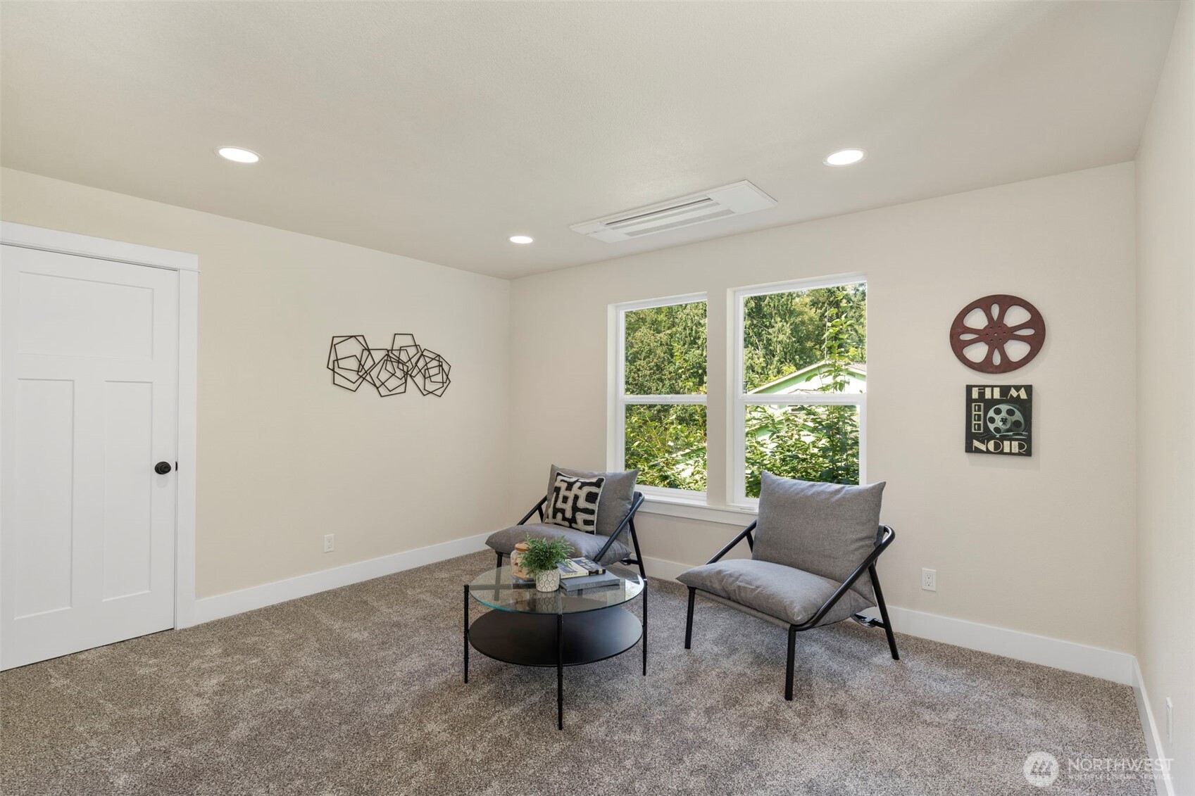 36671 Tamarack Drive NE, Hansville, WA 98340