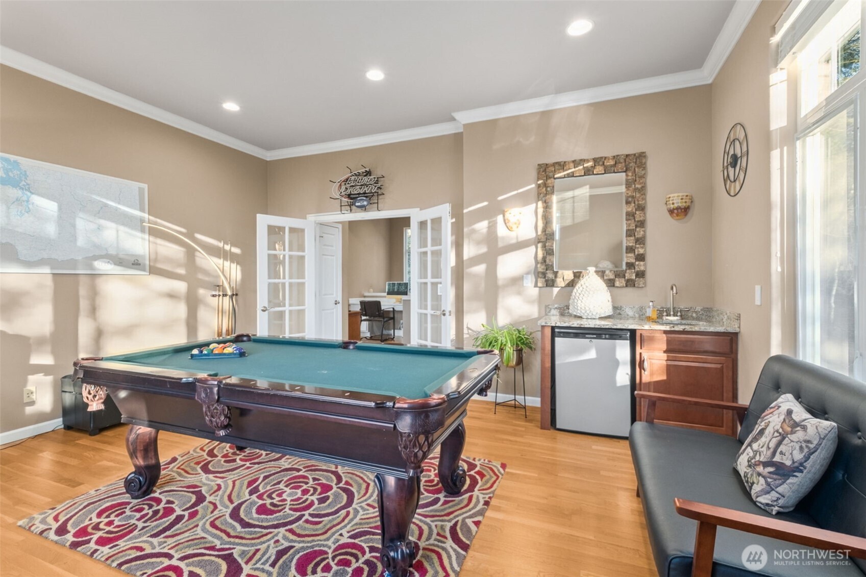 25913 SE 159 Street , Issaquah, WA 98027-8250