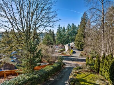 25913 SE 159 Street , Issaquah, WA 98027-8250 - Photo 3