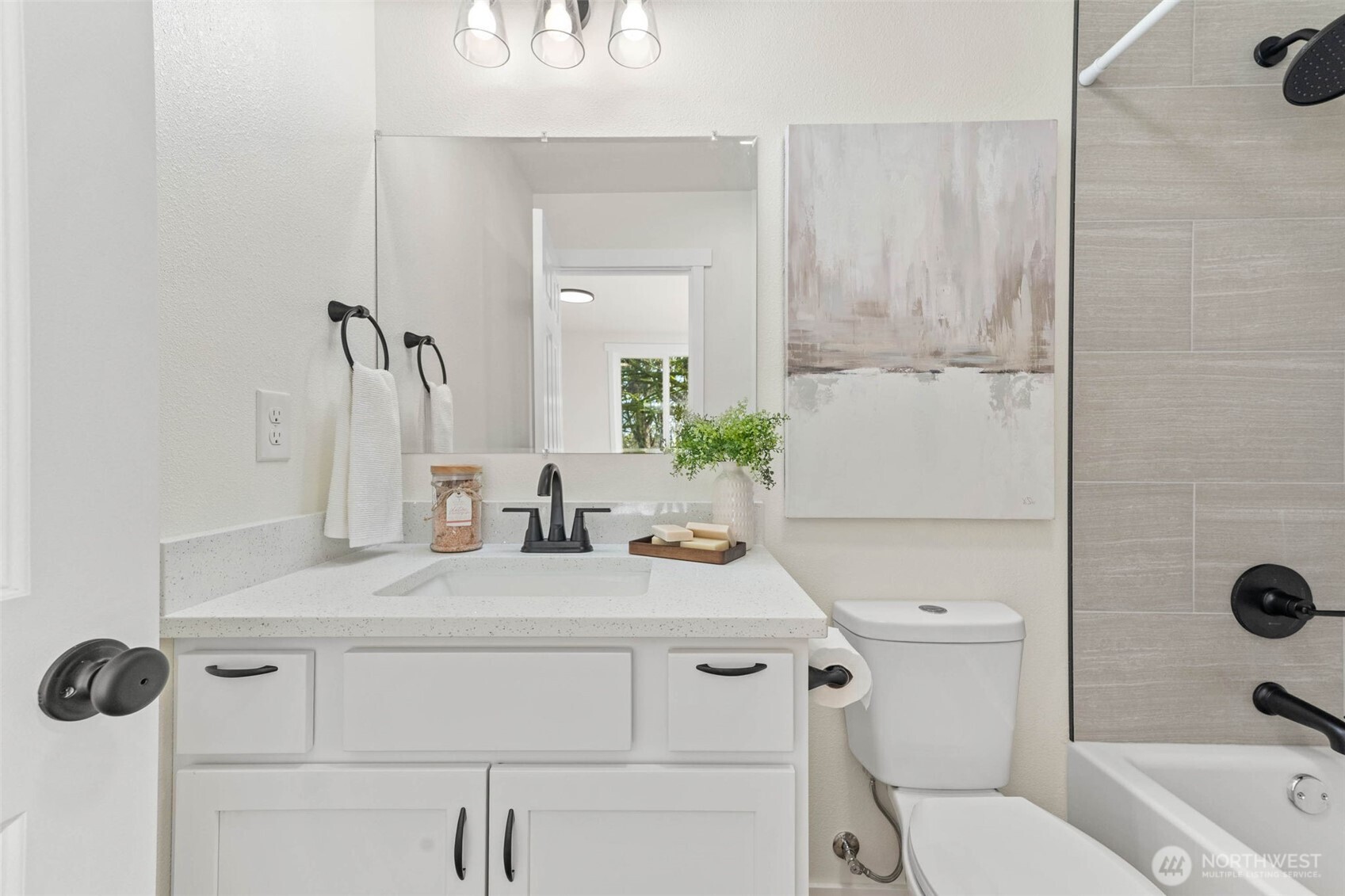 40 Hiram Hall Road , Montesano, WA 98563