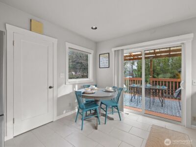 7532 9th Avenue NE, Seattle, WA 98115 - Photo 16